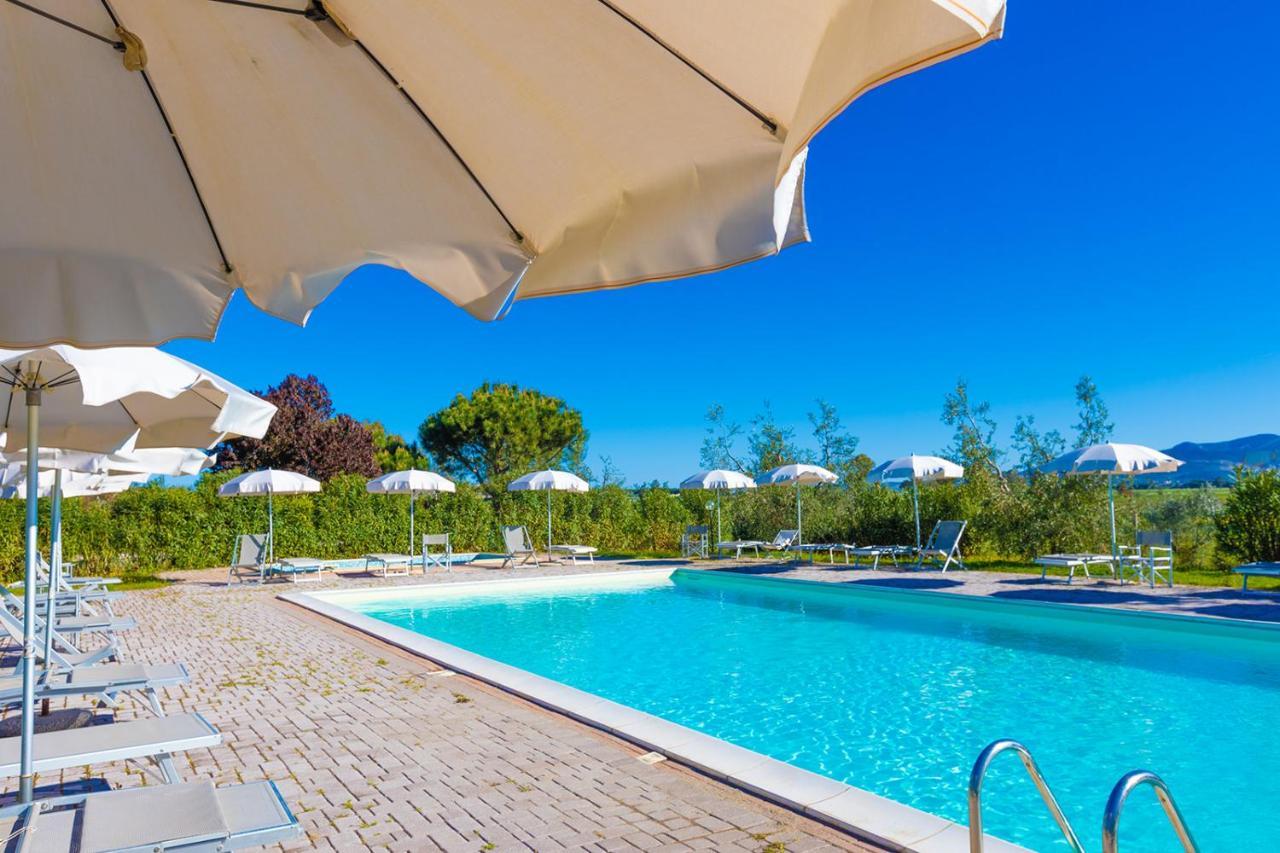 Glamping Gli Etruschi Hotel Piombino Kültér fotó