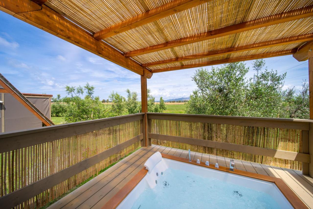 Glamping Gli Etruschi Hotel Piombino Kültér fotó